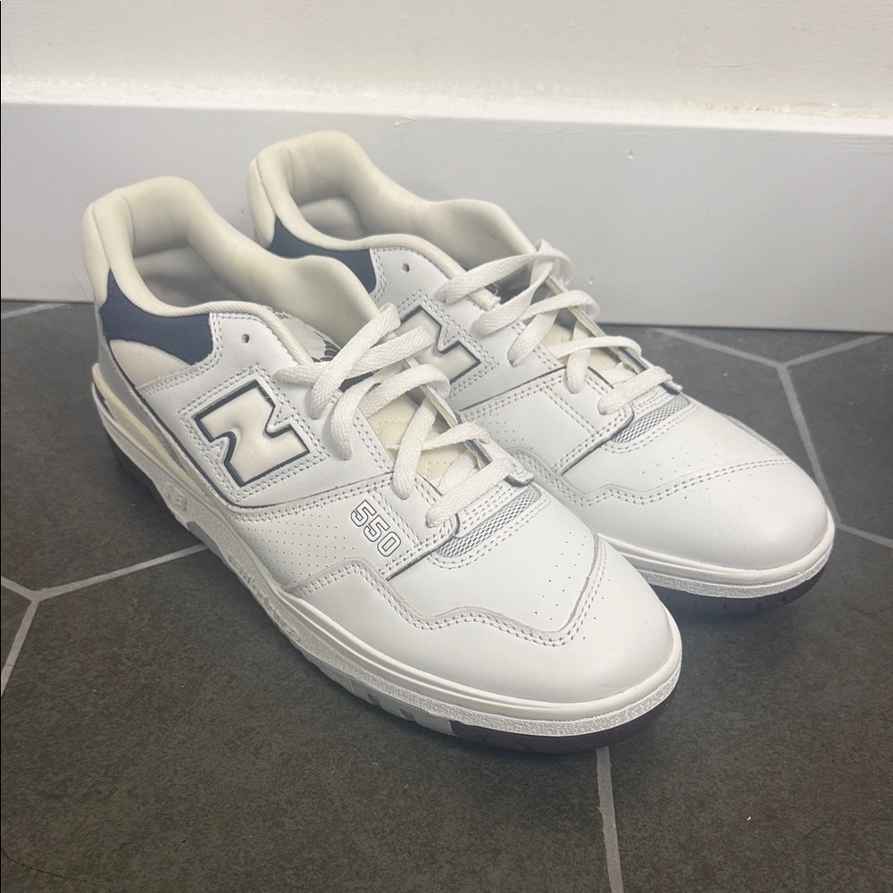 New Balance 550